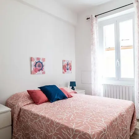 Lägenhet A Mae Riva - La Tua Casa Al Porto Genua