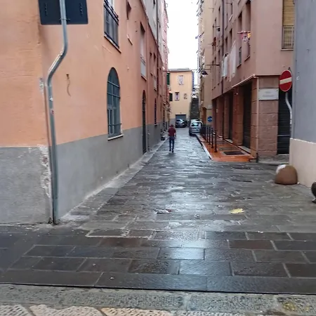 A Mae Riva - La Tua Casa Al Porto Lägenhet Genua